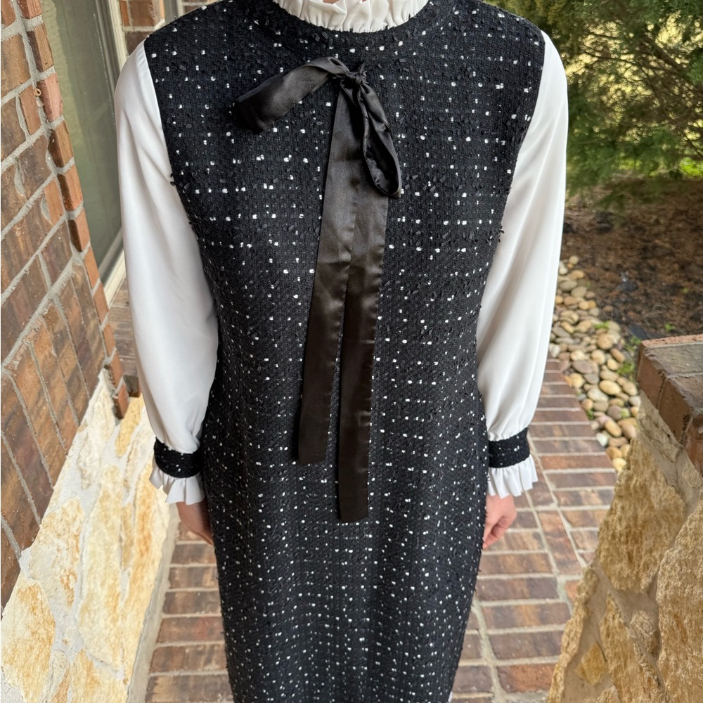 Dainty Jewells Black and Cream Long Sleeve Dress - Picture 4 of 6
